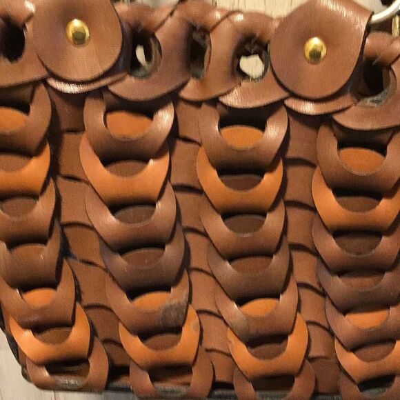 Purse vintage, design by Elka￼ One small blemish Shown and light stain to interi - Picture 2 of 7